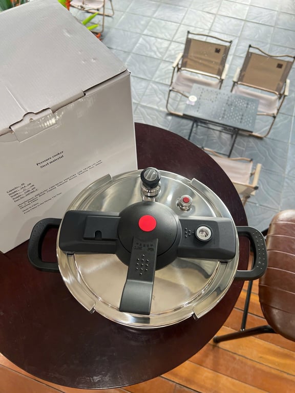 NỒI ÁP SUẤT INOX ĐÁY TỪ LIỀN KHỐI KAILER 7L