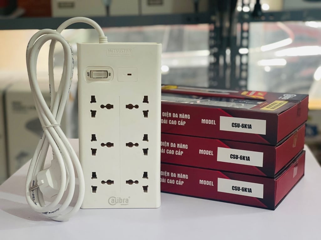Ổ Cắm Điện An Toàn, Siêu Chịu Tải CALIBRA - 4000W – Chính Hãng