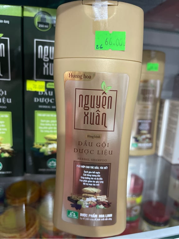 Nguyên Xuân bồng bềnh vàng c/200ml