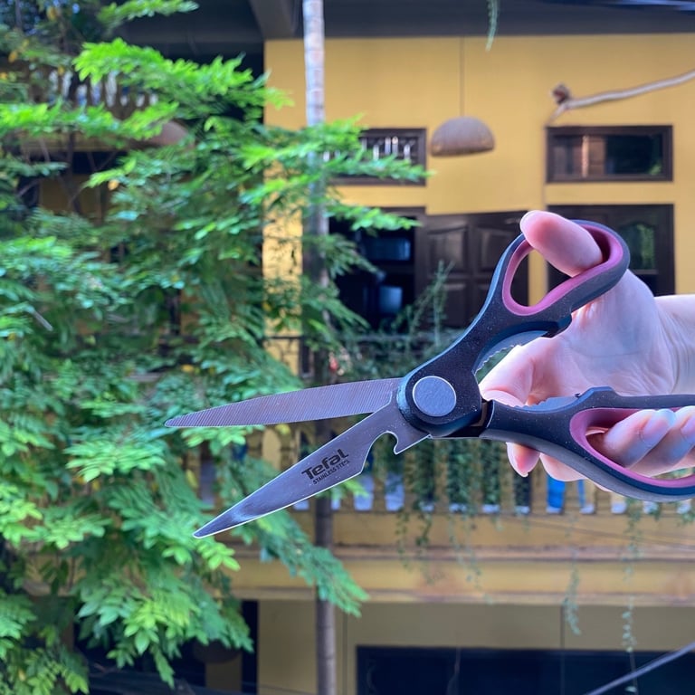 KÉO NHÀ BẾP TEFAL 3IN1 K12241 - cầm siêu êm, cắt siêu sắc ngọt