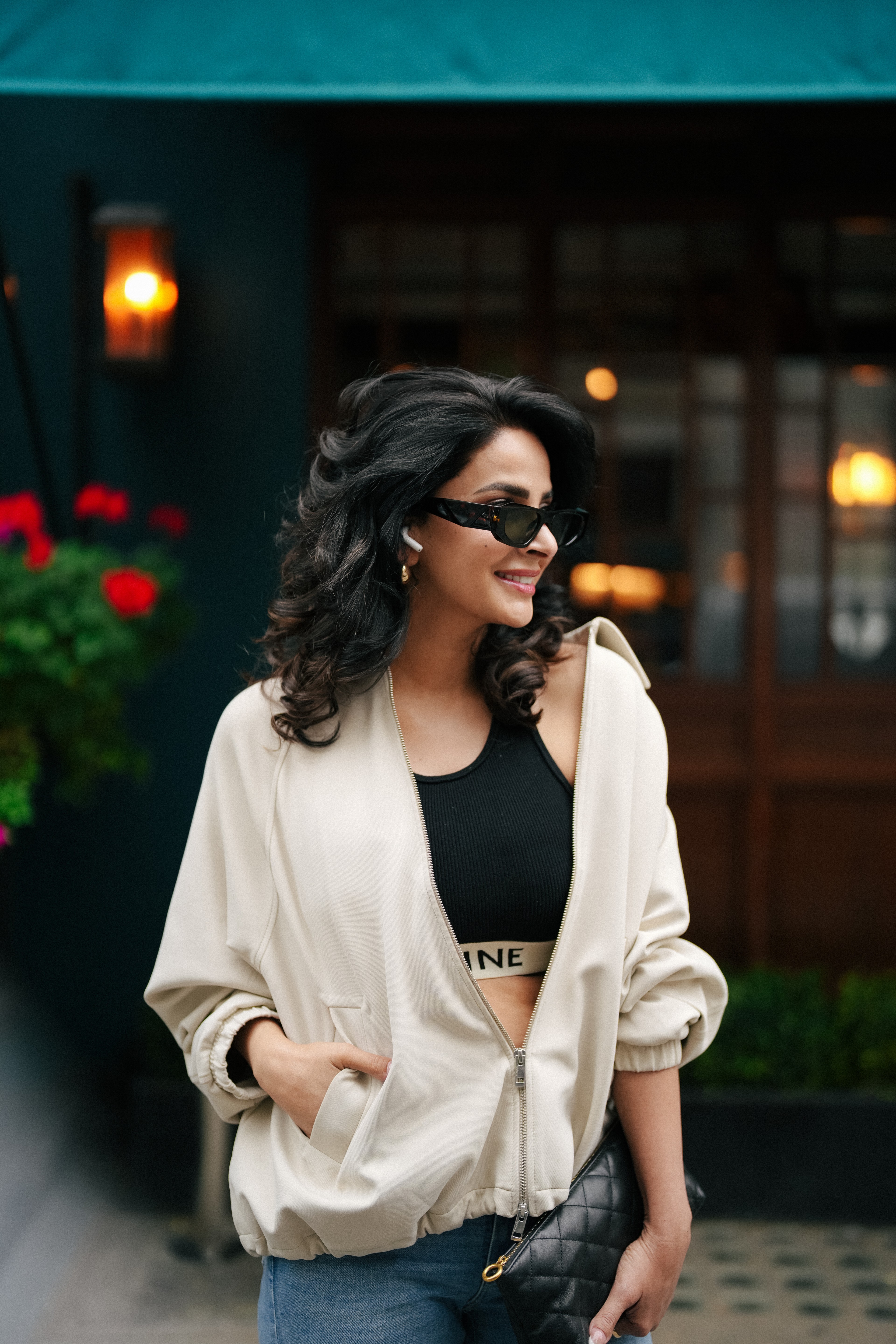 Saba Qamar wearing Ormont № 02 Green