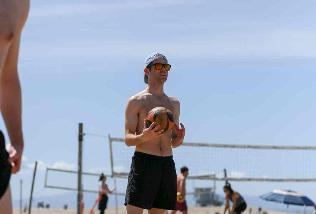 Brendan Warren (brendanw) Farcaster social identity (Fname handle) PFP