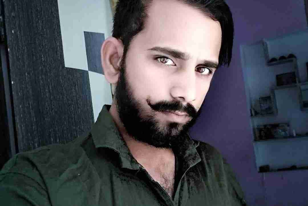 Anand Singh  (andy-cool) Farcaster social identity (Fname handle) PFP