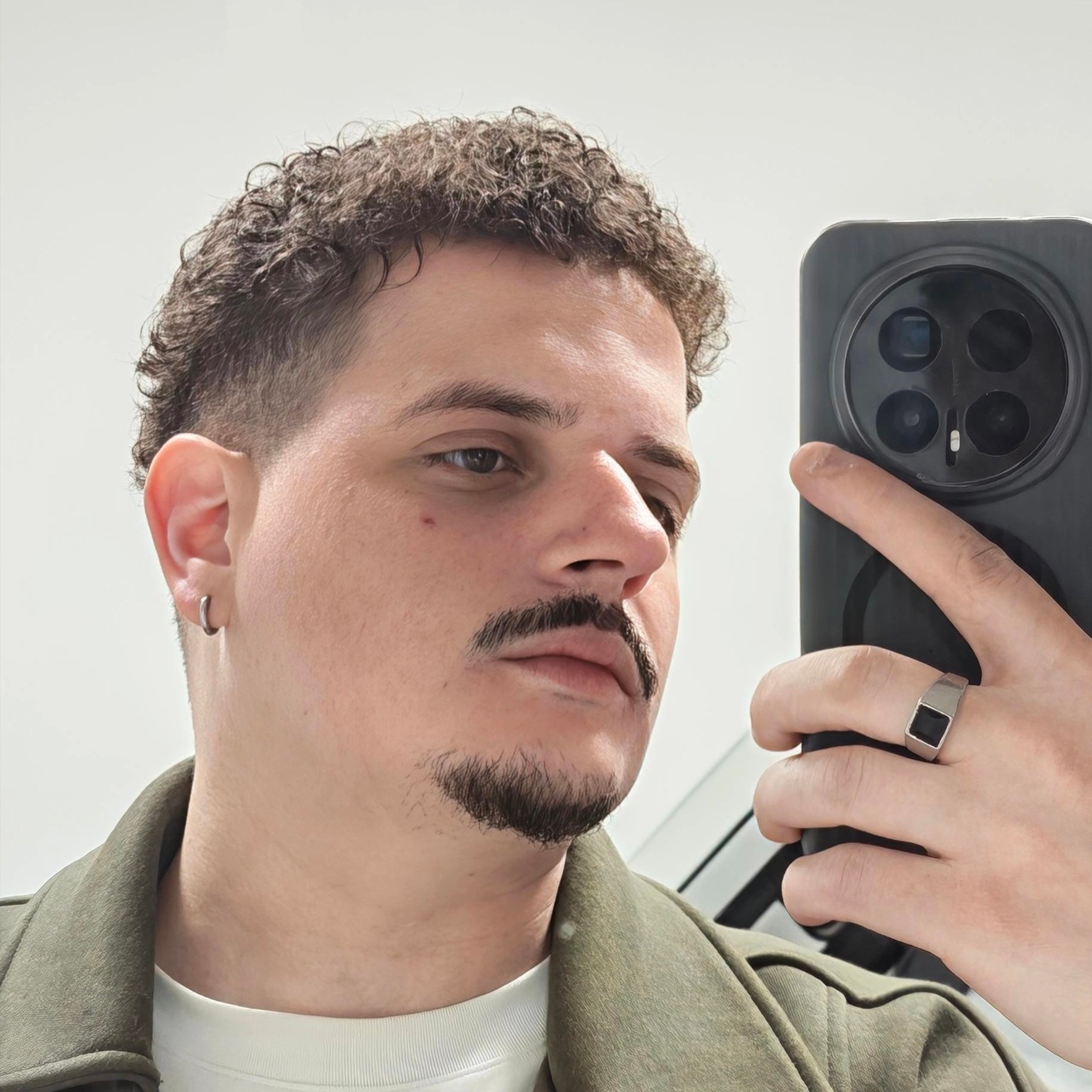 Walid (kzl27.eth) Farcaster social identity (Fname handle) PFP