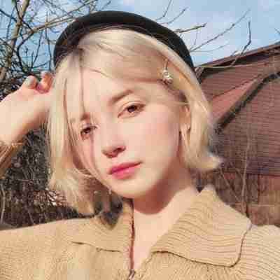 Alida Khieng pfp