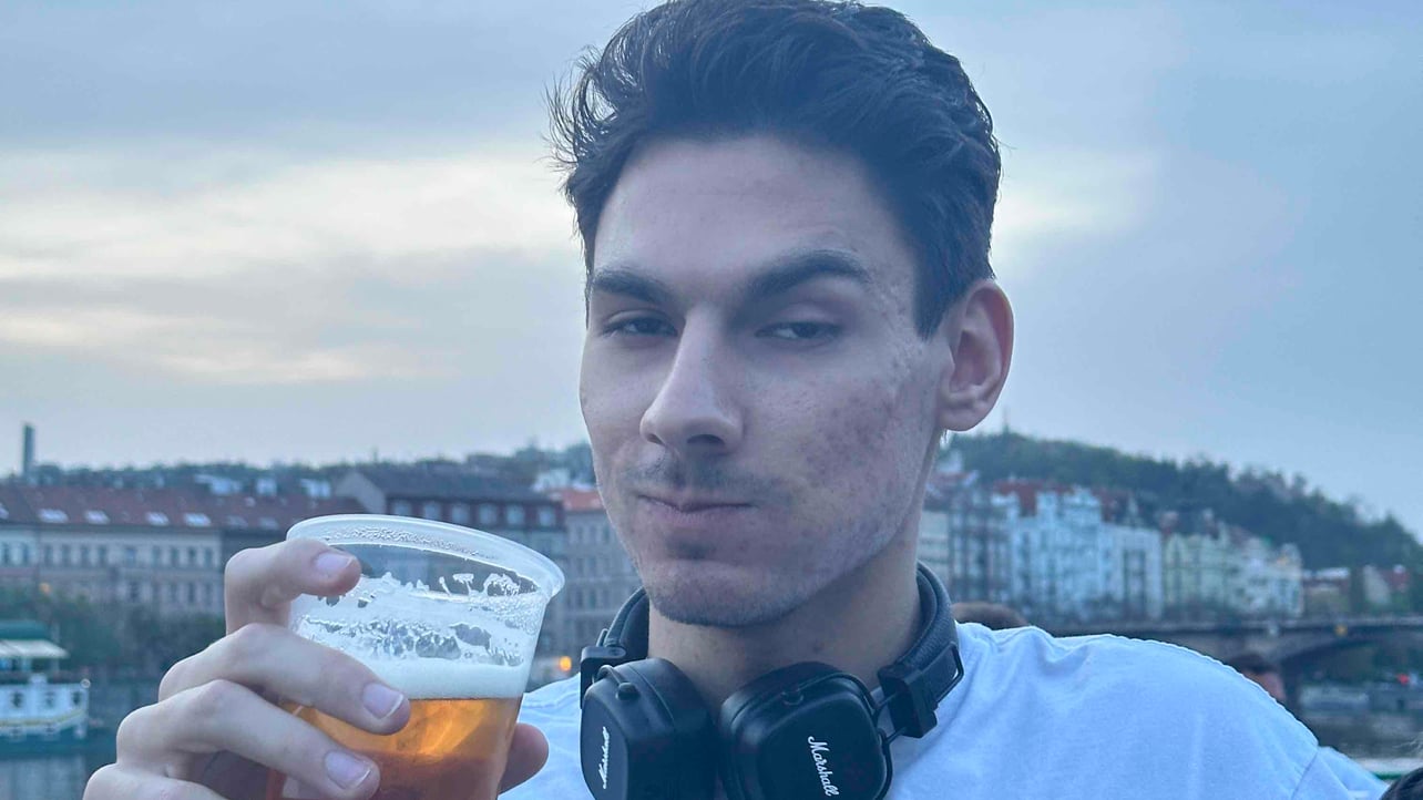 Artyom Kogan (sherny) Farcaster social identity (Fname handle) PFP