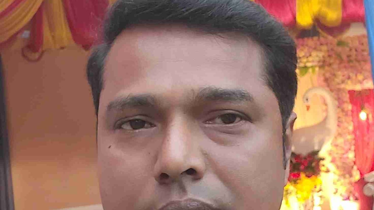 Pinaki Ghosh pfp
