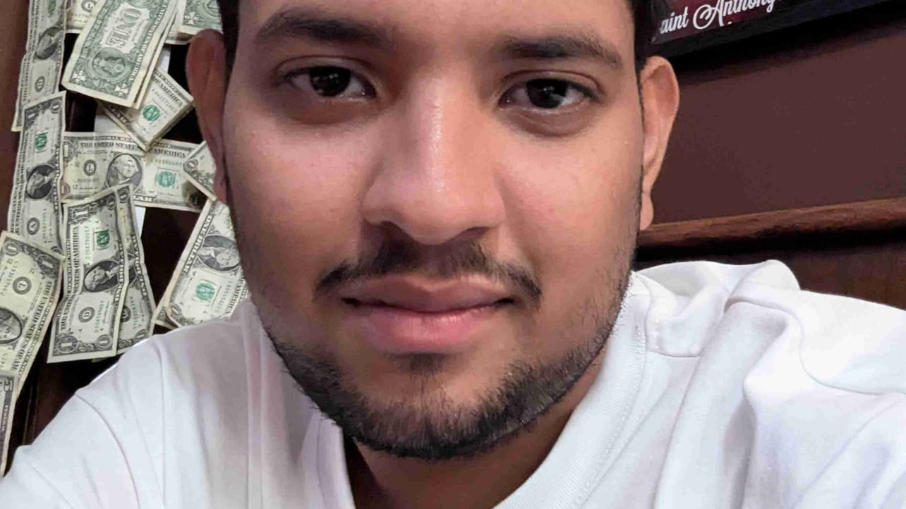 Rutwik (rutwik.lens) Lens social identity (.lens handle) PFP