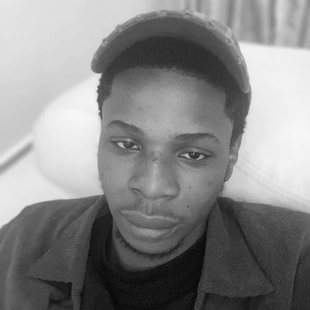 Michael Prince 🔄🎩 (mikkyyaw) Farcaster social identity (Fname handle) PFP