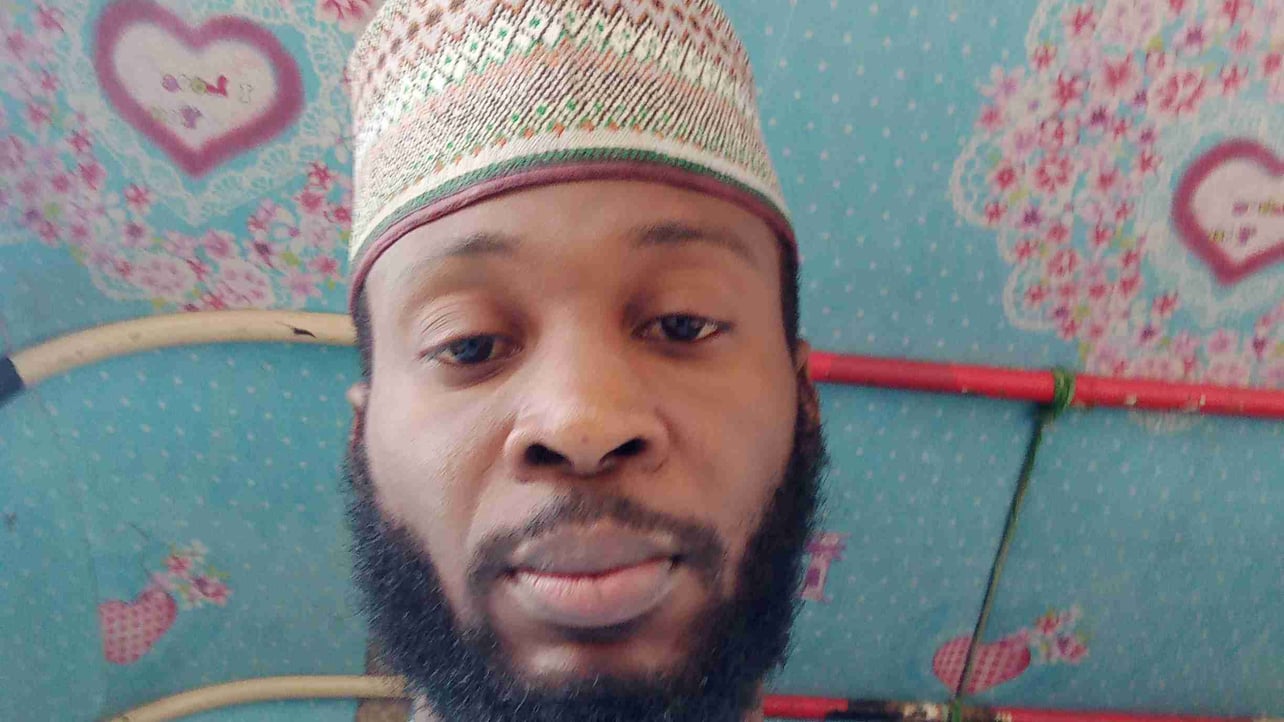 Abdulrasheed Olarewaju  (olamhen) Farcaster social identity (Fname handle) PFP