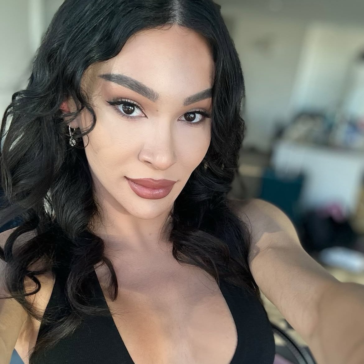 arianamay pfp