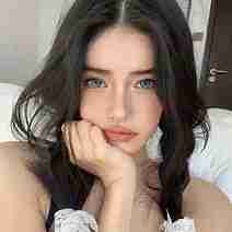 White12 pfp