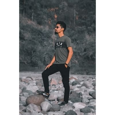 ᴍᴅ ᴛᴀʀᴇᴋ ᴋʜᴀɴ pfp