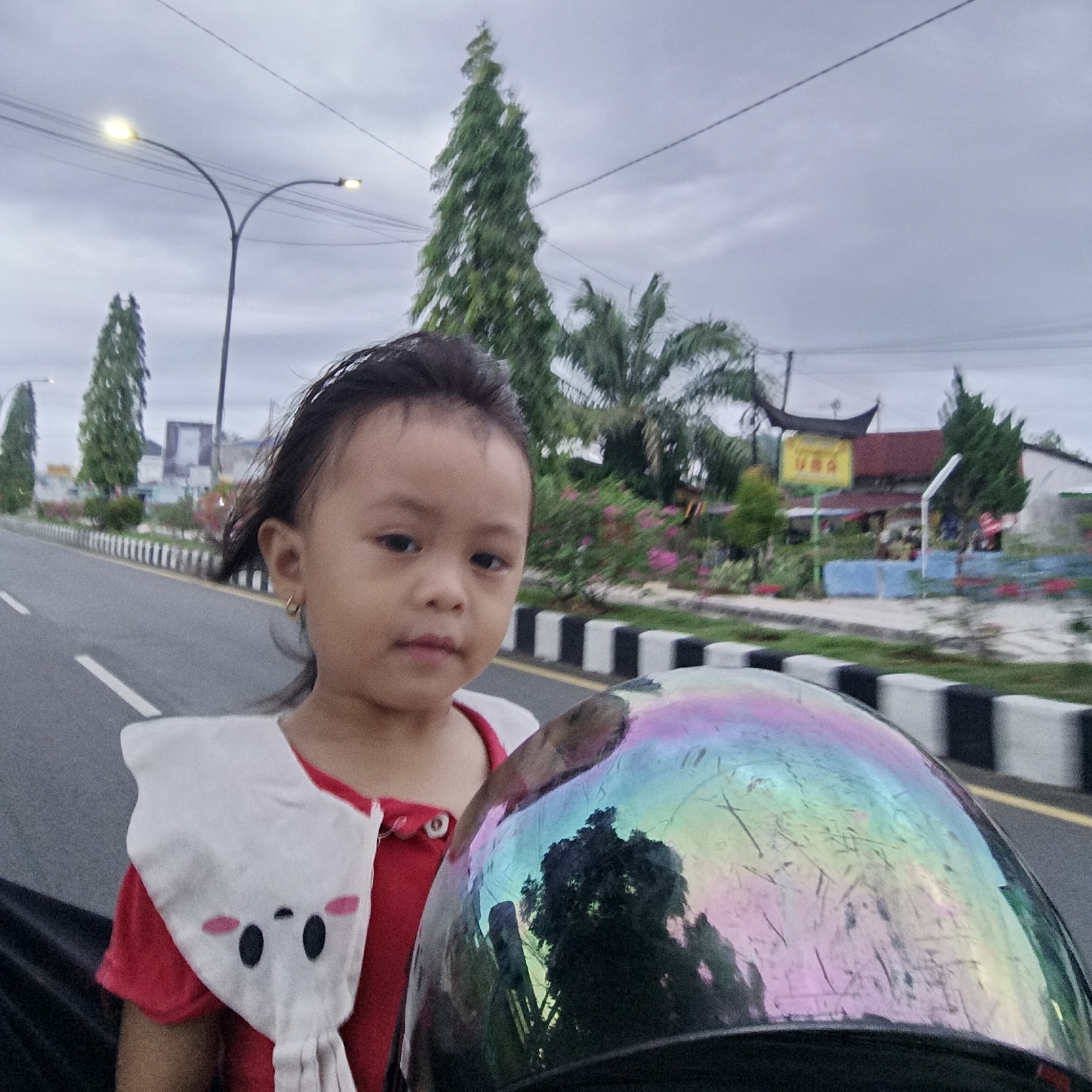 Febri pfp