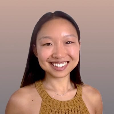 moni | founder coach pfp