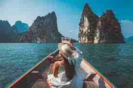 Anna (noemilampey) Farcaster social identity (Fname handle) PFP