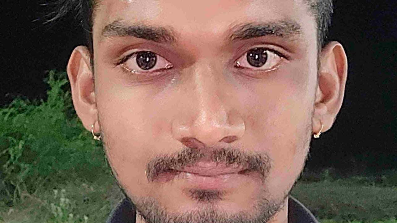 Mukunda pfp