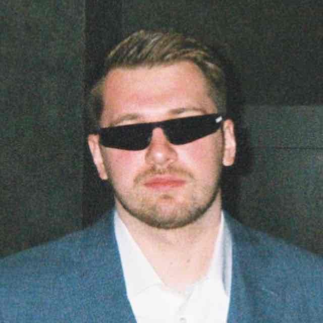 Vinci pfp