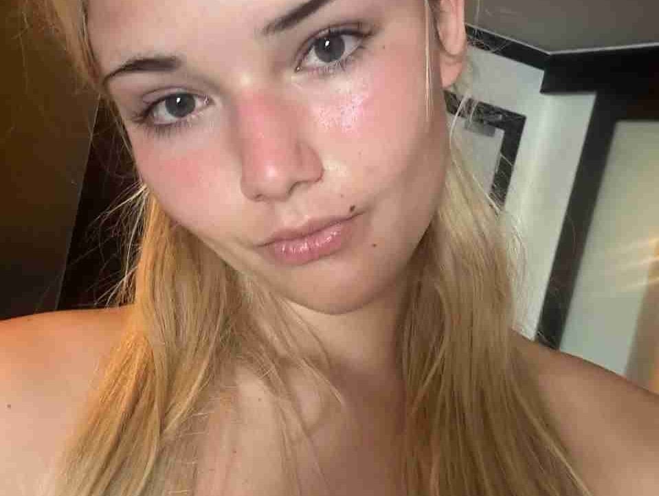 ania pfp