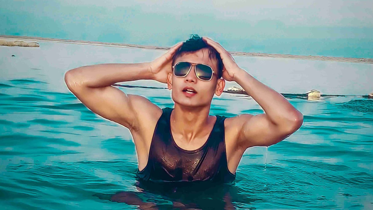 Masum Sarkar (masumq) Farcaster social identity (Fname handle) PFP