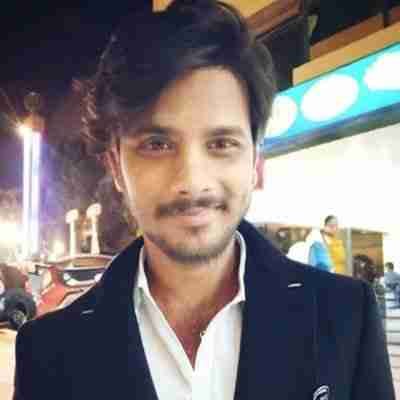 Xeeshan A.'s Farcaster avatar