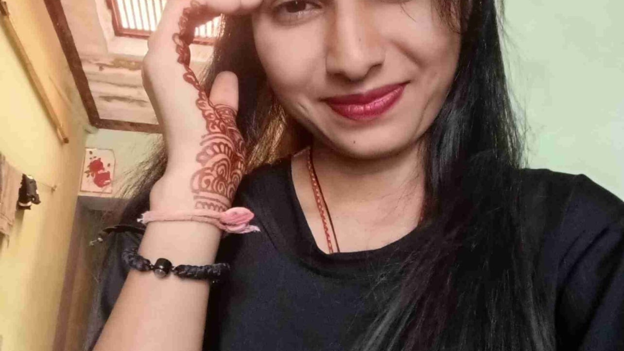 Bhavna Solanki pfp