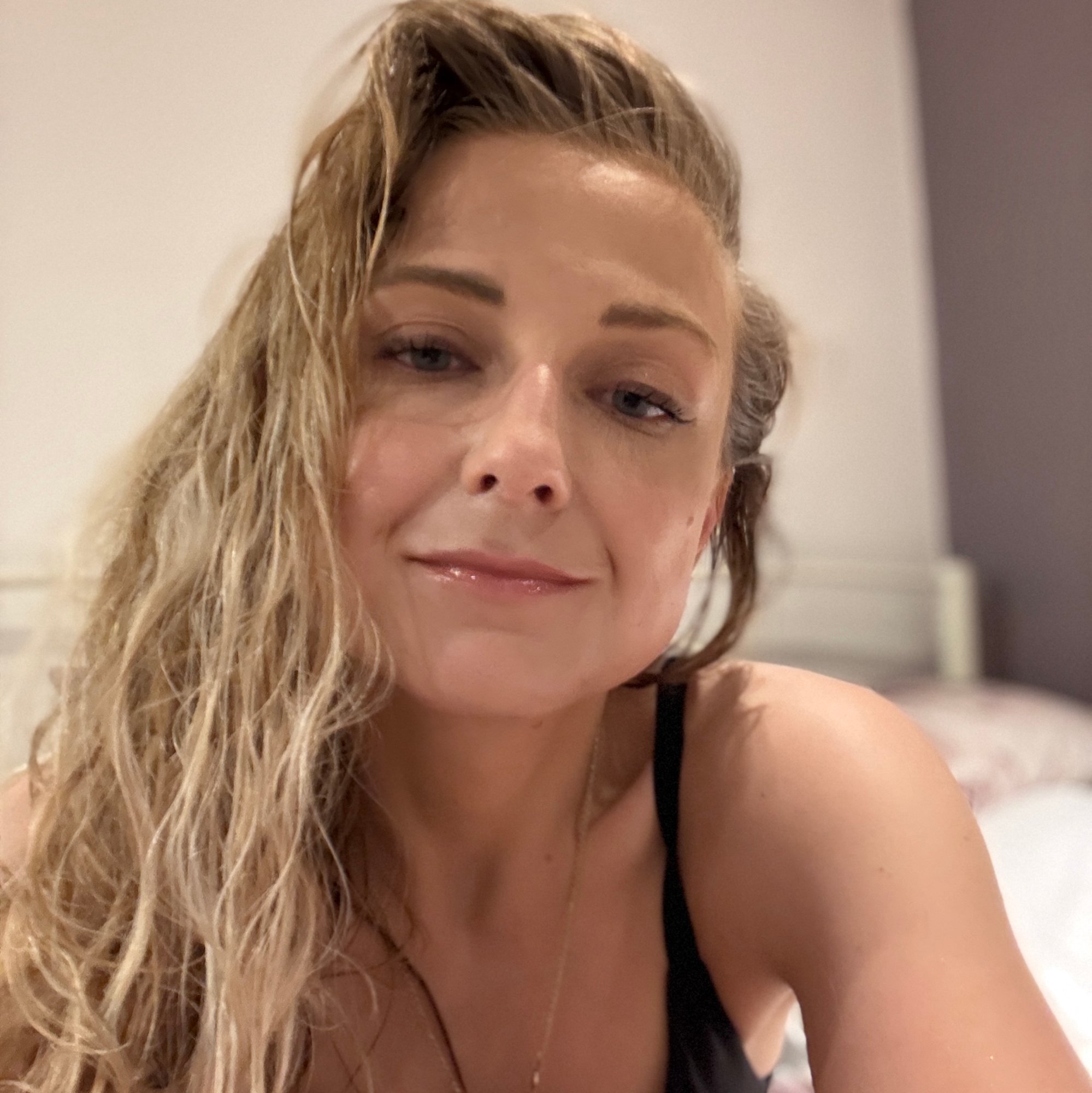 Amy byrne pfp