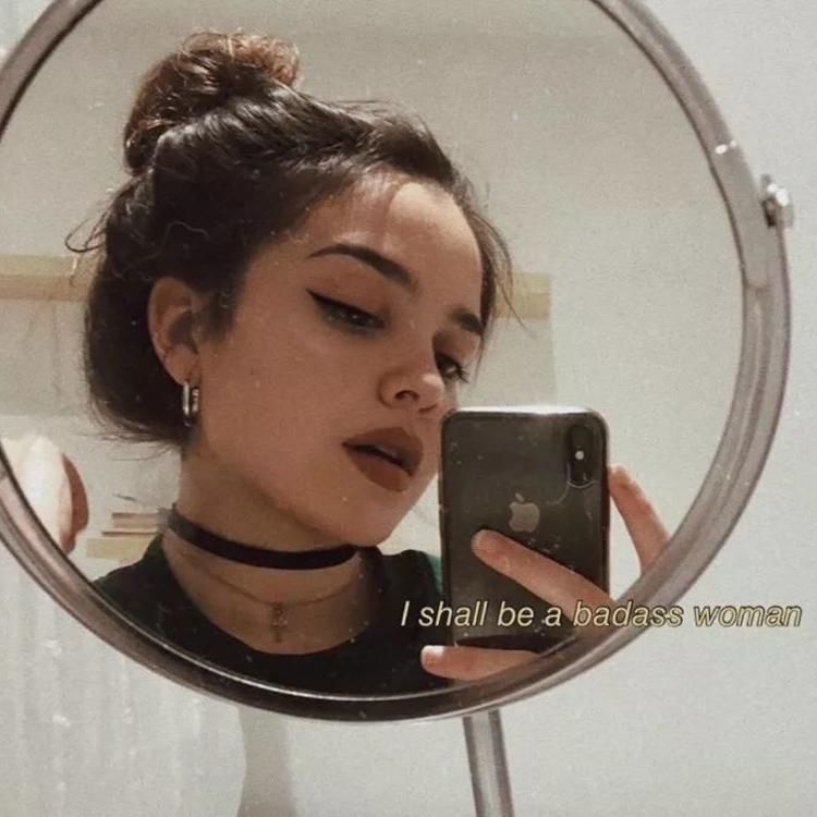 typeher pfp