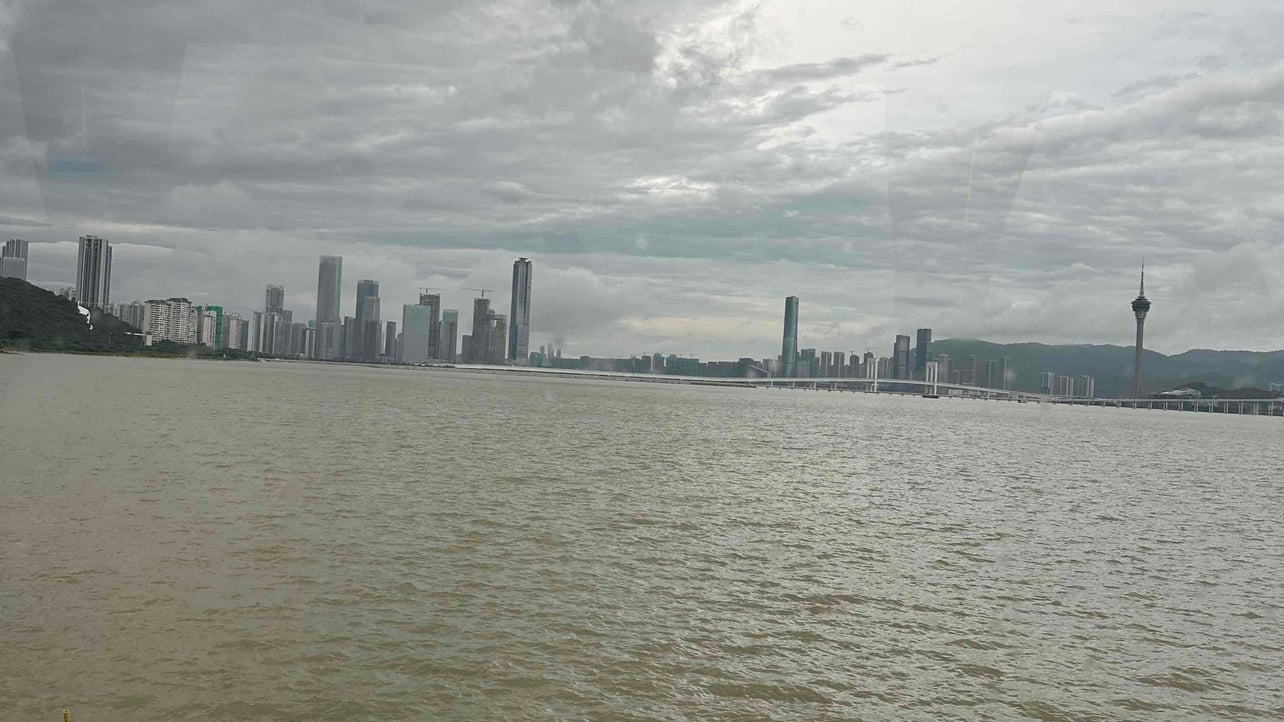 bu123.lenss (bu123.lens) Lens social identity (.lens handle) PFP