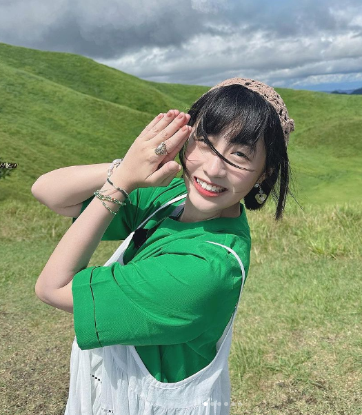 teresay (teresay.eth) Farcaster social identity (Fname handle) PFP