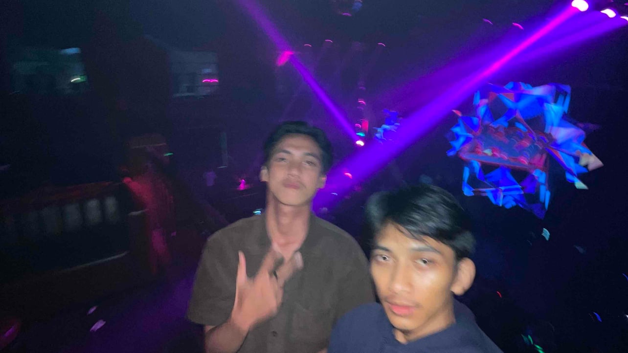 kakebuyut12 Farcaster social identity (Fname handle) PFP