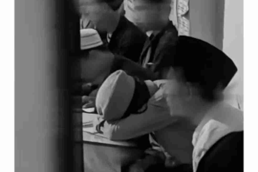 Muhaddad (muhaddad) Farcaster social identity (Fname handle) PFP