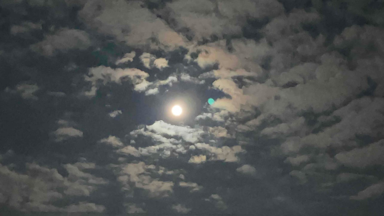 Naomavallery (naomavallery) Farcaster social identity (Fname handle) PFP