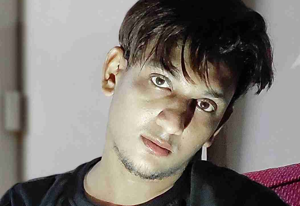 Love Dose (lovedose99) Farcaster social identity (Fname handle) PFP