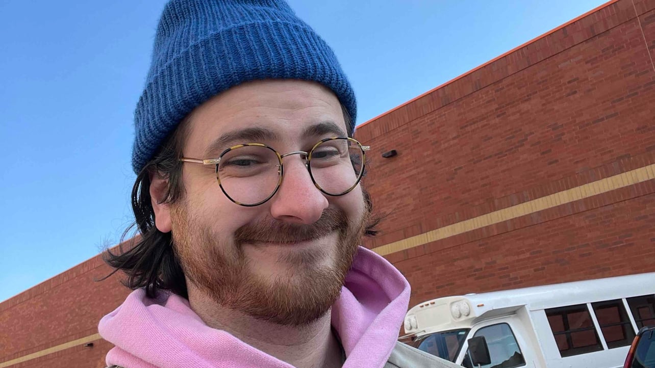 Oli Charland pfp