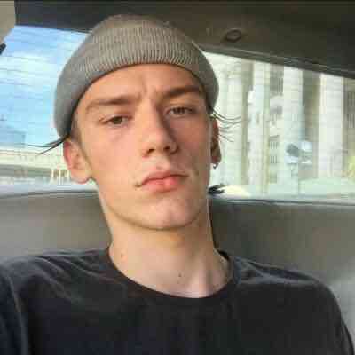 rainly (raninly) Farcaster social identity (Fname handle) PFP