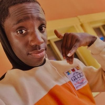 $₳̃ⲘɄ̈Ɇ̂ⱠØ pfp