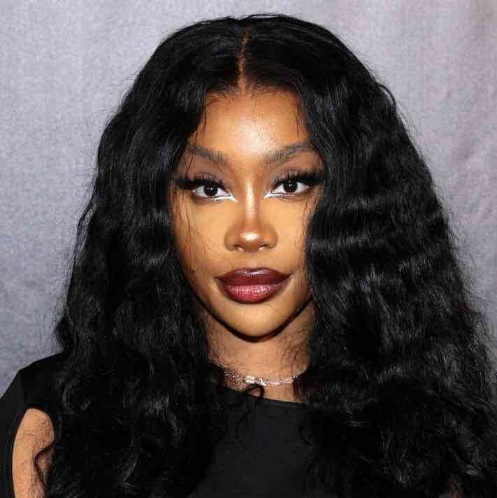 Sza (szasza) Farcaster social identity (Fname handle) PFP