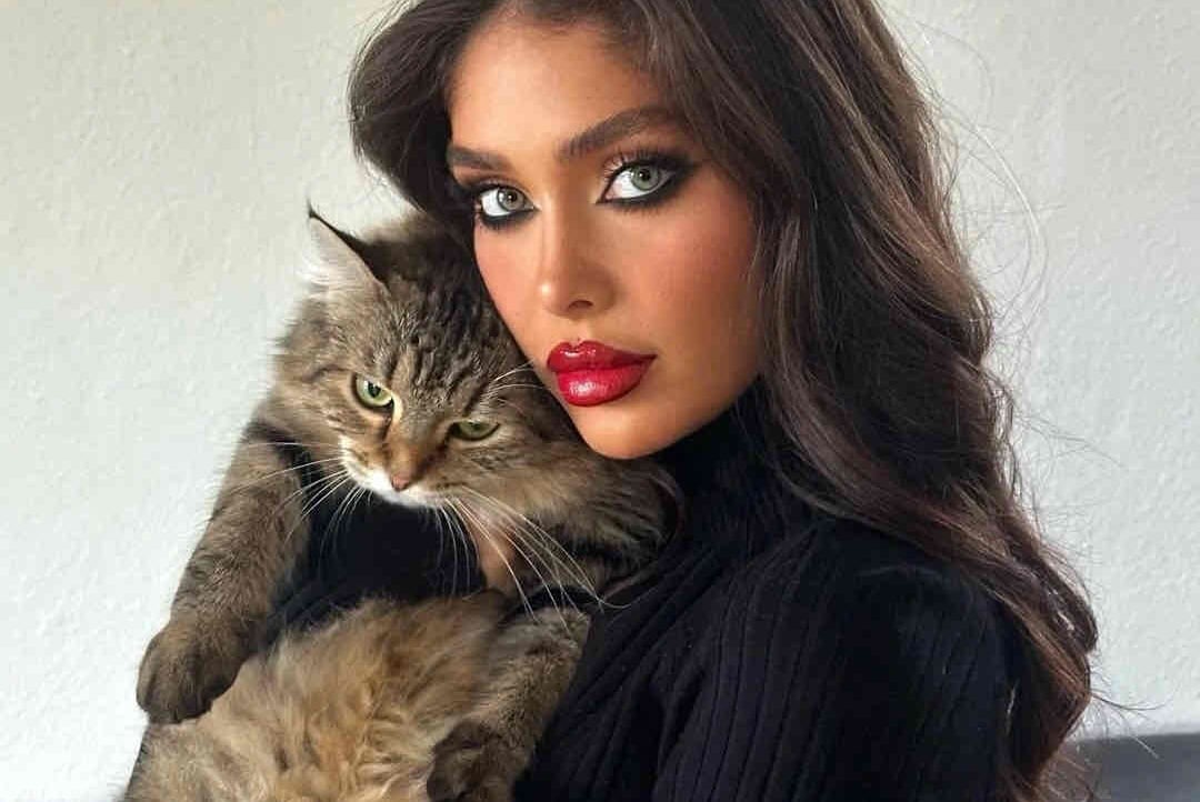 janethly Farcaster social identity (Fname handle) PFP