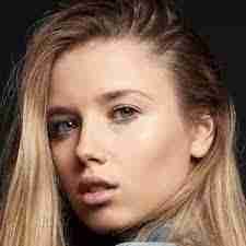 Anna pfp