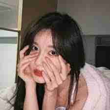 JanetCurm pfp