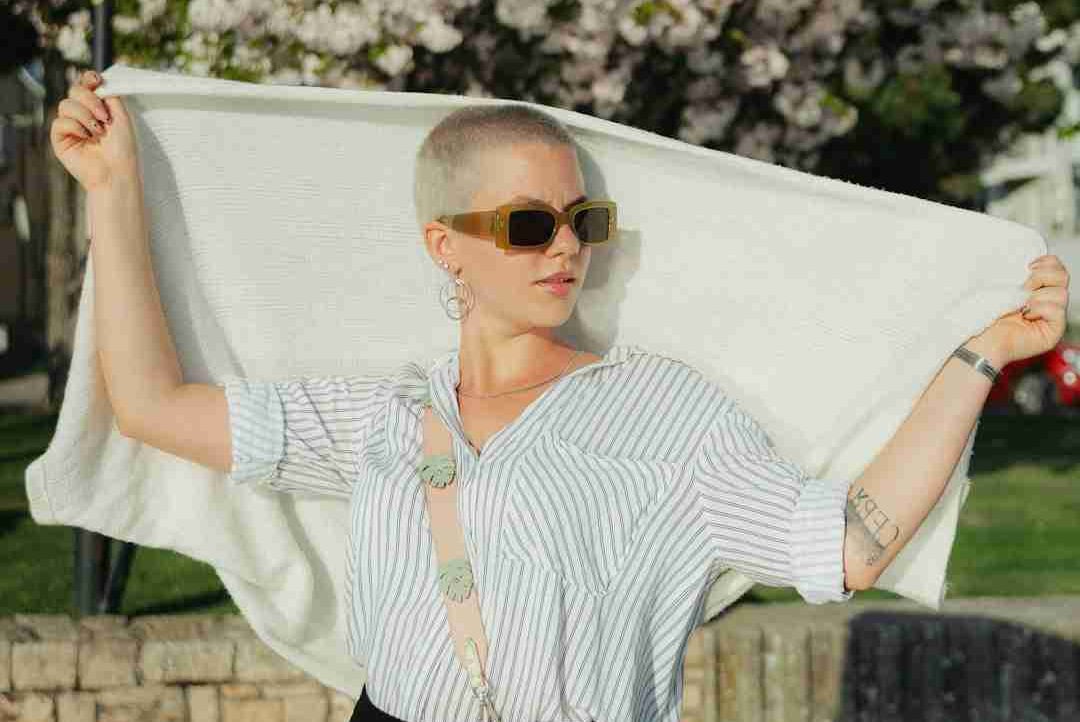 GraViTis◱ ◱ (ssrgsrg.lens) Lens social identity (.lens handle) PFP