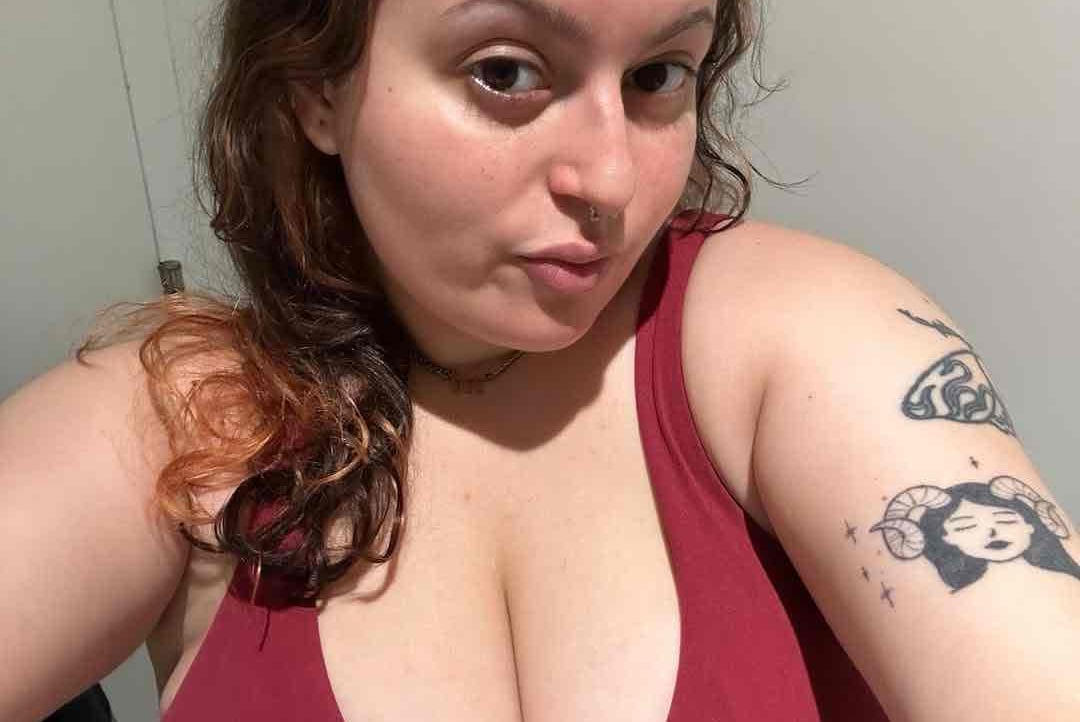 Joanna (joanna09) Farcaster social identity (Fname handle) PFP