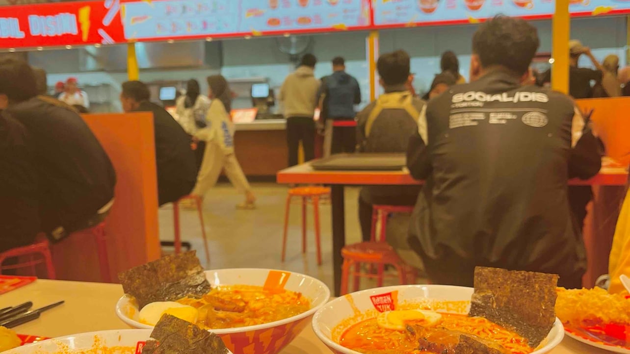 manjaddawajad19.base.eth Basenames (.base.eth domains) based on ENS PFP