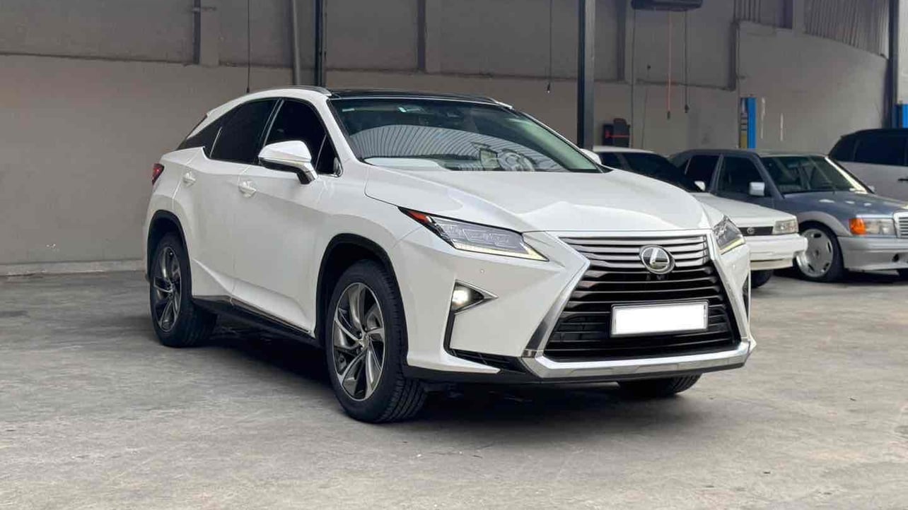 Van (vancz11) Farcaster social identity (Fname handle) PFP