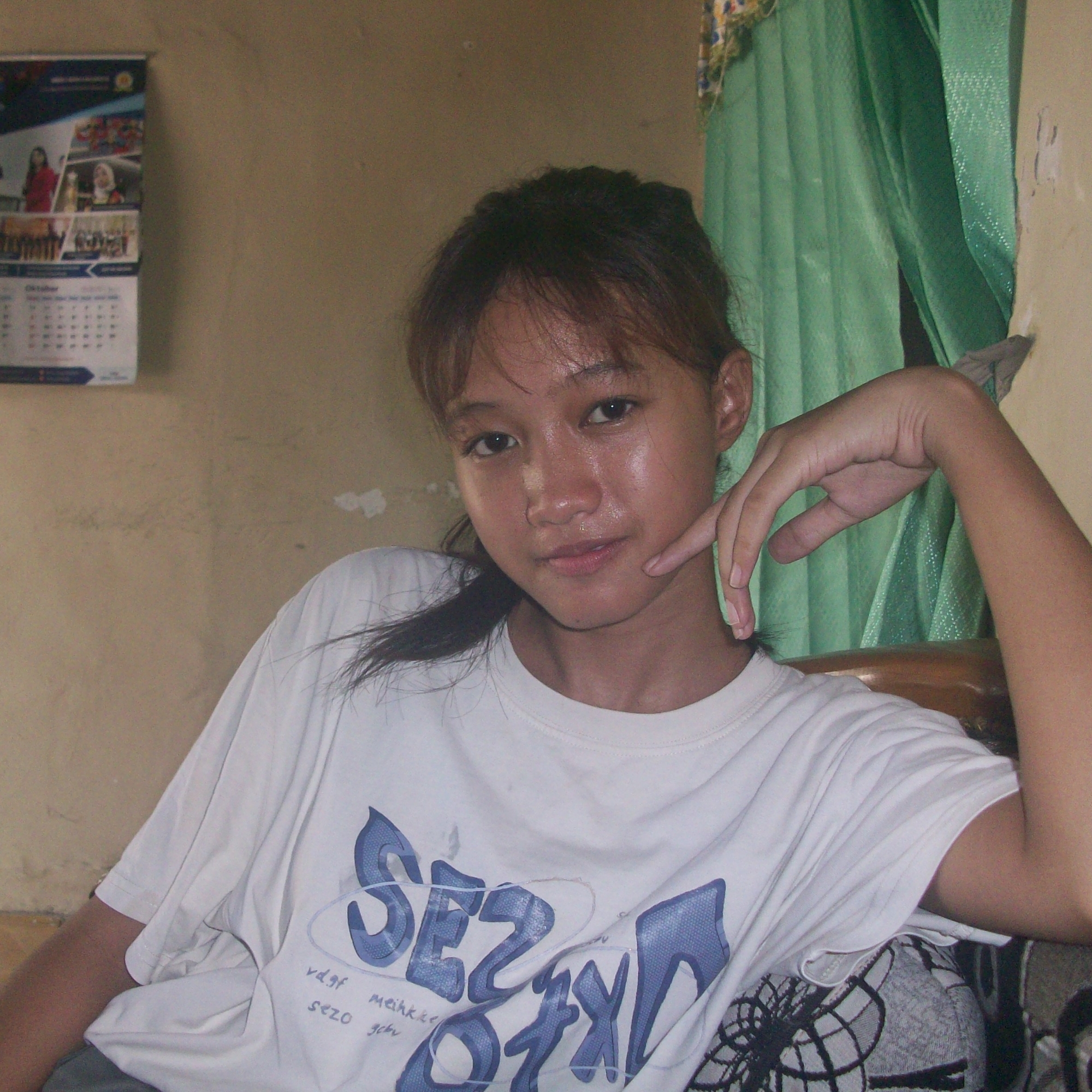 kyle 🎭 (rzkyunch) Farcaster social identity (Fname handle) PFP