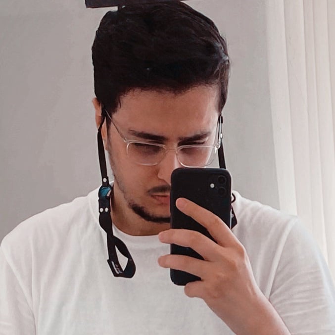 Maximus ✪ pfp