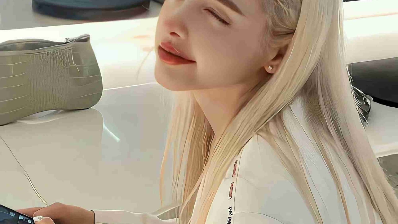 wopop Farcaster social identity (Fname handle) PFP