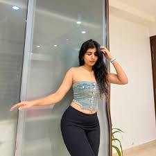 Finnaossaaa (zomboy) Farcaster social identity (Fname handle) PFP