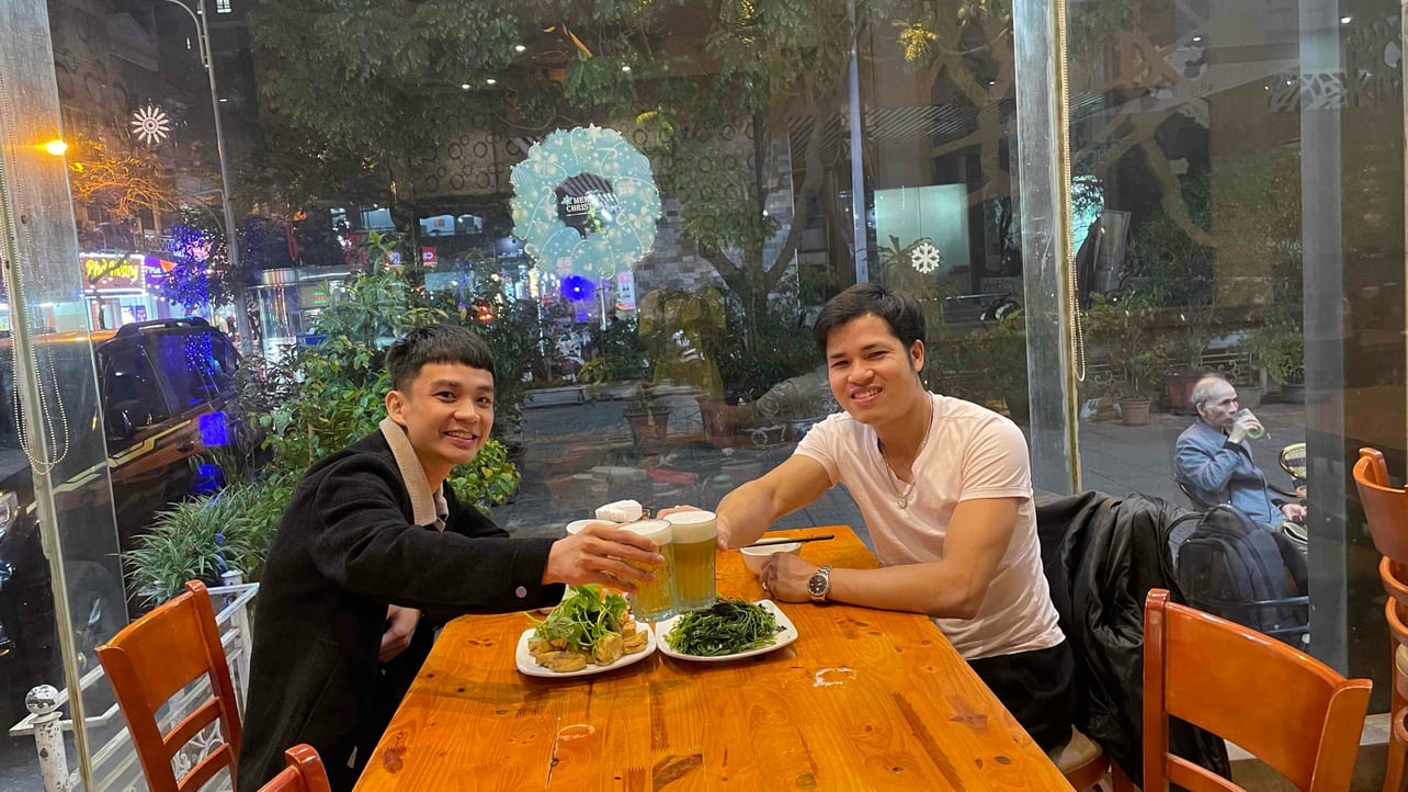 Trần Đăng Quỹ (q10k) Farcaster social identity (Fname handle) PFP